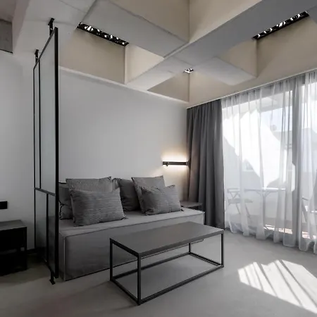 Essence Downtown - Adults Only *