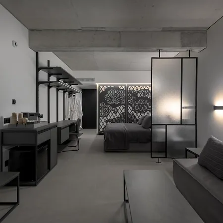 Hotel Essence Downtown - Adults Only *