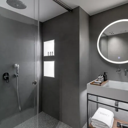 Hotell Essence Downtown - Adults Only