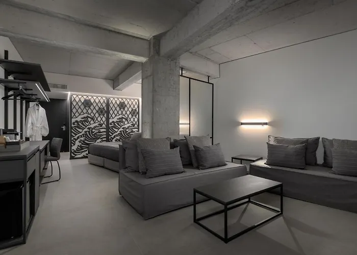 Essence Downtown - Adults Only * Rhodes City