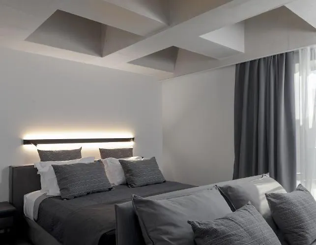 Essence Downtown - Adults Only * Rhodes City